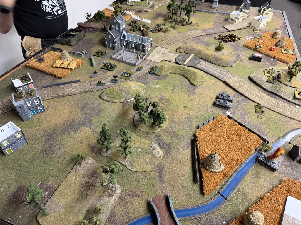 image Frontline Gaming battle pictures